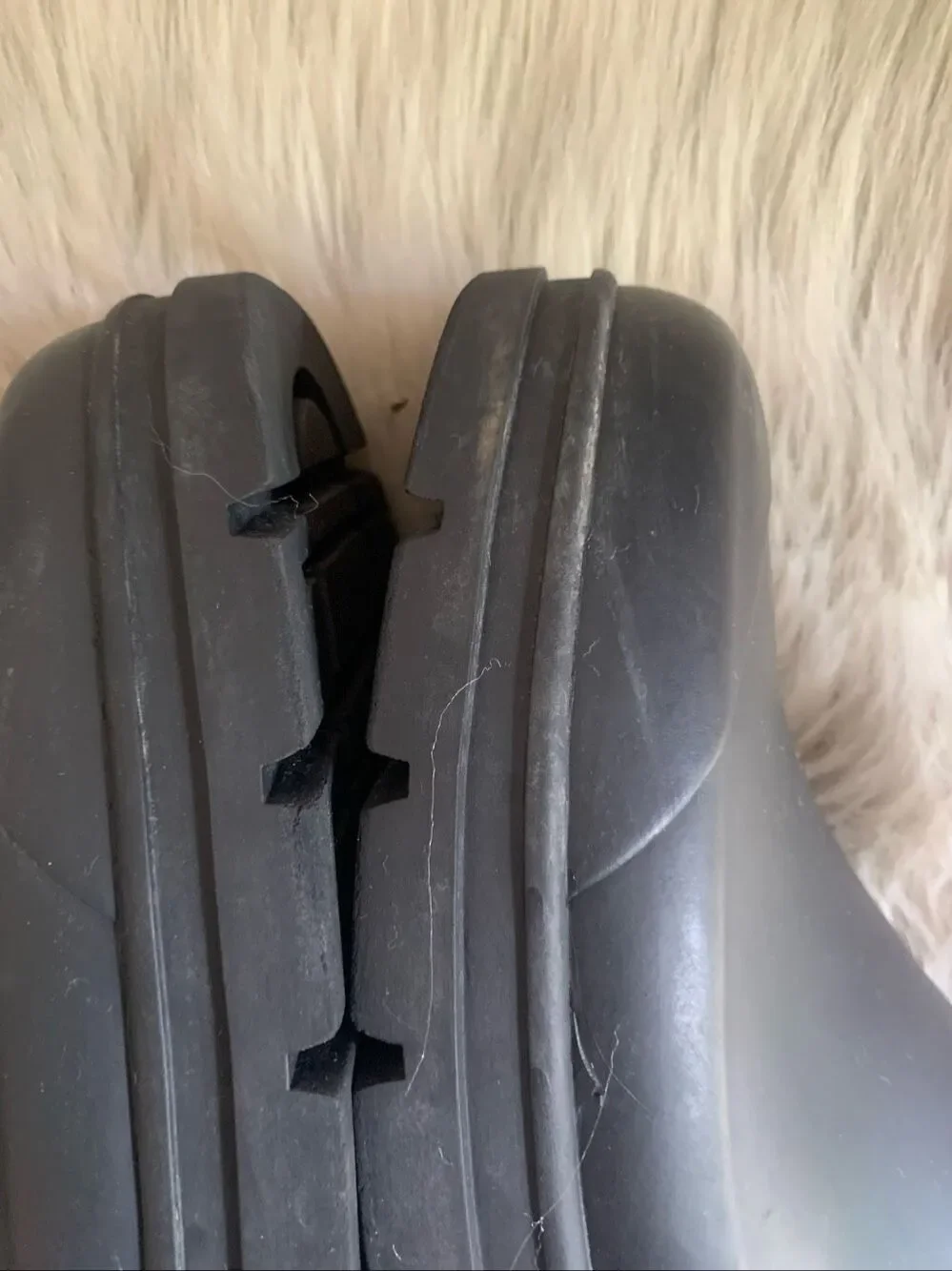 Everlane Black Chelsea Rain Boots Waterproof Lug Sole Size 10